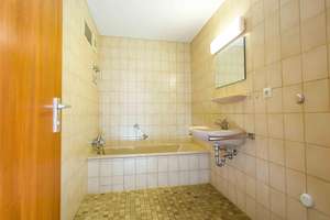 Property thumbnail 10