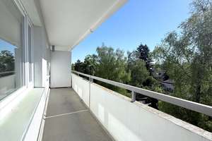 Lichtdurchflutete 2-Zimmer-Wohnung mit großem Südost-Balkon & freiem Blick – Wasserburger Landstraße 211, 81827 Waldtrudering, München – Vorschaubild 10