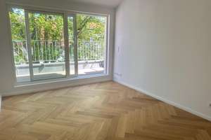 PROVISIONSFREIER VERKAUF ! TOLLE SEHR HELLE NEUE DACHGESCHOSSWOHNUNG MIT TERRASSEN U. LIFT IN P´BERG – John-Schehr-Str. 4, 10405 Prenzlauer Berg, Berlin – Vorschaubild 6