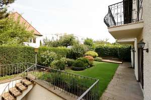 Property thumbnail 11