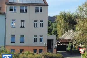 Schönes vermietetes Mehrfamilienhaus mit Garagenanbau in Pausa – Vogtlandkreis – Vorschaubild 1