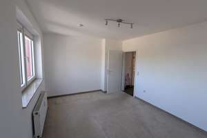 Helle 2-Zimmer-Wohnung in zentraler Lage in Remscheid – Markt 7, 42853 Altstadt, Remscheid – Vorschaubild 6