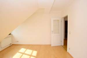 Schöne, große Maisonette-Wohnung mit 4 Zimmern, 2 Bädern + Balkon – Die vollständige Adresse der Immobilie erhältst du vom Anbieter., 38820 Halberstadt – Vorschaubild 18