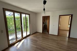 Sonnige 2-Zimmer-Wohnung mit Gartenanteil in Augsburg-Oberhausen – Kühbacher Weg 7, 86154 Oberhausen-Nord, Augsburg – Vorschaubild 5