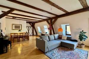 Wunderschöne 2-Zimmer Wohnung in Regensburger Altstadt mit Domblick – Die vollständige Adresse der Immobilie erhältst du vom Anbieter., 93047 Innenstadt, Regensburg – Vorschaubild 1