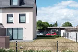 Reihenendhaus mit großem Garten – Die vollständige Adresse der Immobilie erhältst du vom Anbieter., 67433 Kernstadt, Neustadt an der Weinstraße – Vorschaubild 1