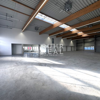 Attraktive Lager- und Bürofläche in Essen | hervorragende Verkehrsanbindung | RUHR REAL 
