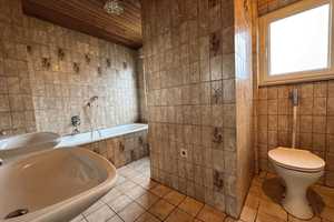Provisionsfrei: Freistehendes Haus mit großem Grundstück in ruhiger Lage – Augsburg (Kreis) – Vorschaubild 4