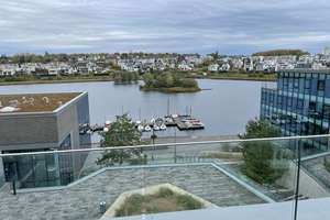 Großzügiges Penthouse mit wunderschönem Weitblick auf den Phoenix-See