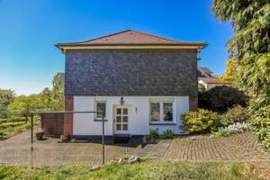 Ein Haus wie aus dem Bilderbuch - Einfamilienhaus in Cronenberg auf riesigem Grundstück – Die vollständige Adresse der Immobilie erhältst du vom Anbieter., 42349 Cronenberg, Wuppertal – Vorschaubild 11