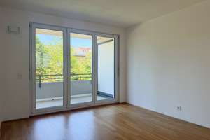 Neuwertige 2-Zimmer-Wohnung mit Balkon und Tiefgaragenstellplatz – Die vollständige Adresse der Immobilie erhältst du vom Anbieter., 81369 Mittersendling, München – Vorschaubild 3