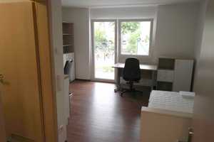 Studentenapartment I 1-Zimmer Wohnung I möbliert mit EBK I Top-Lage Ingolstadt – Goethestraße 23, 85055 Ingolstadt – Vorschaubild 2