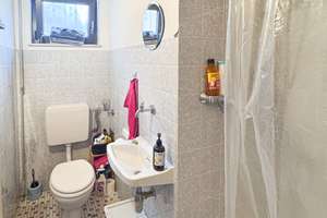 Geräumige 6-Zimmer-Wohnung mit Garten, Terrasse, Garage und Einliegerwohnung – Lerchenweg 2, 71573 Allmersbach im Tal – Vorschaubild 17