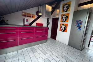 Nähe City, Dachgeschoß-Wohnung mit Loggia und Fernblick in Würzburg – Rotkreuzstraße 9, 97080 Altstadt, Würzburg – Vorschaubild 12