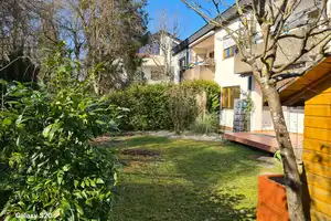 Begehrte Wohnlage: Dreifamilienhaus in Leinfelden, 4-Zi-Erdgeschosswohnung mit Garten frei – Esslingen (Kreis) – Vorschaubild 3