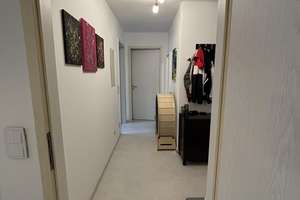 Gepflegte 2-Zimmer-Wohnung mit Balkon, Einbauküche, Stellplatz & Aufzug in Maintal-Dörnigheim – Die vollständige Adresse der Immobilie erhältst du vom Anbieter., 63477 Maintal – Vorschaubild 13
