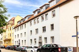 Charmante 2-Zimmer DG-Wohnung mit rustikalem Flair