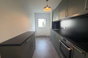 Nähe Kurfürstendamm, bezugsfreie Wohnung mit hochwertiger Ausstattung, Fahrstuhl und sonnigem Balkon – Die vollständige Adresse der Immobilie erhältst du vom Anbieter., 10707 Wilmersdorf, Berlin – Vorschaubild 4