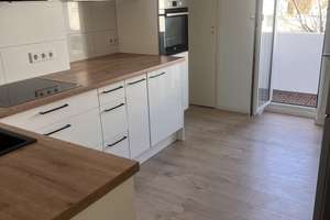Moderne 2‑Zimmer Wohnung mit Balkon und Einbauküche – Rethelstraße 132, 40237 Düsseltal, Düsseldorf – Vorschaubild 1