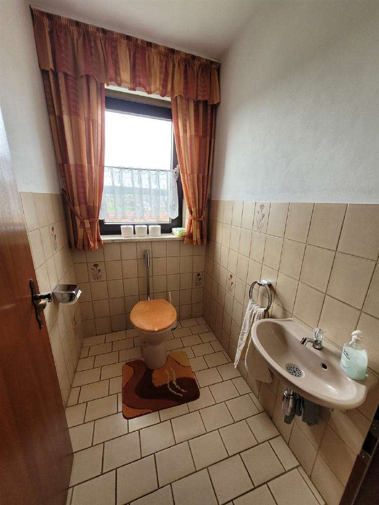 Immobilie in Aindling - Familienleben auf dem Lande! Schönes EFH in herrlicher Ortsrandlage! - Bild 5