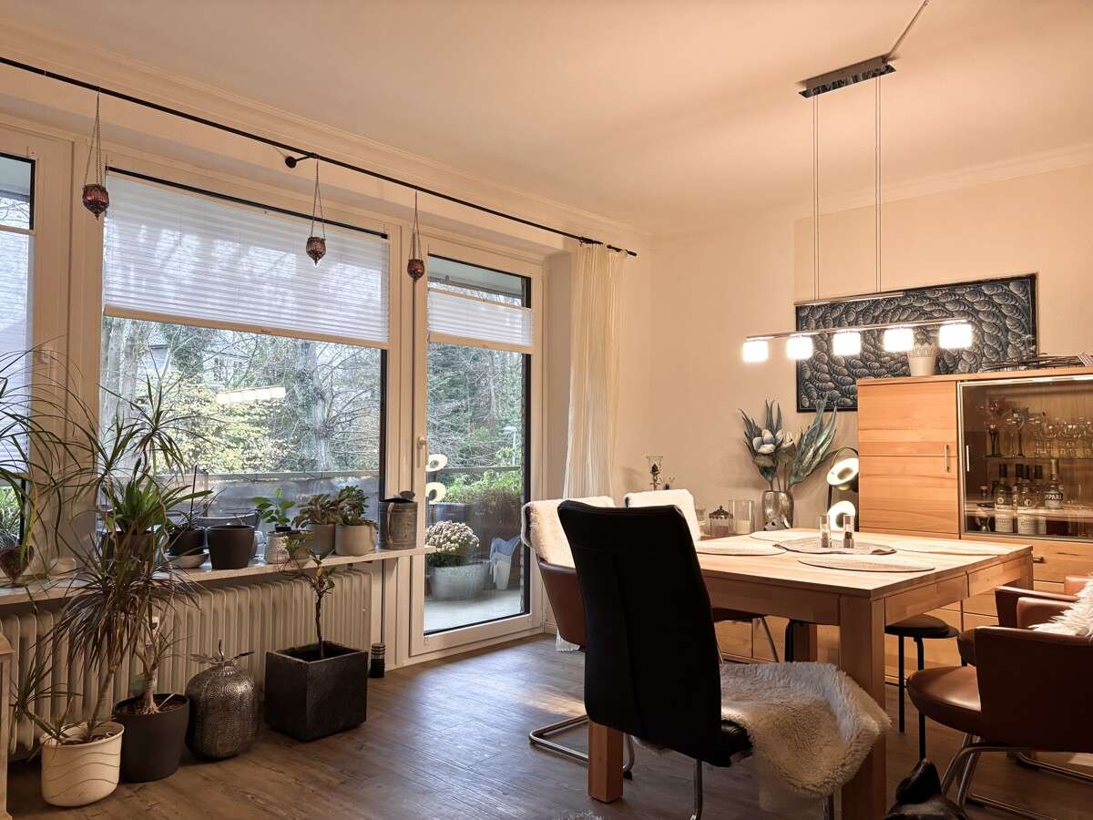 Immobilie in Wentorf bei Hamburg - Exklusives Wohnen im Grünen - ETW mit Balkon - Bild 2