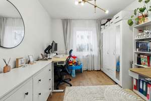 Stilvolle 4-Zimmer-Hochparterre-Wohnung mit Balkon und Stellplatz in Ingolstadt – Die vollständige Adresse der Immobilie erhältst du vom Anbieter., 85051 Münchener Straße, Ingolstadt – Vorschaubild 13