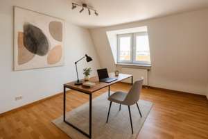 WG- erwünscht -Ideale Raumaufteilung  mit Wohnküche, Fernsicht und Balkon – Kniebisstraße 60, 70186 Ostheim, Stuttgart – Vorschaubild 2