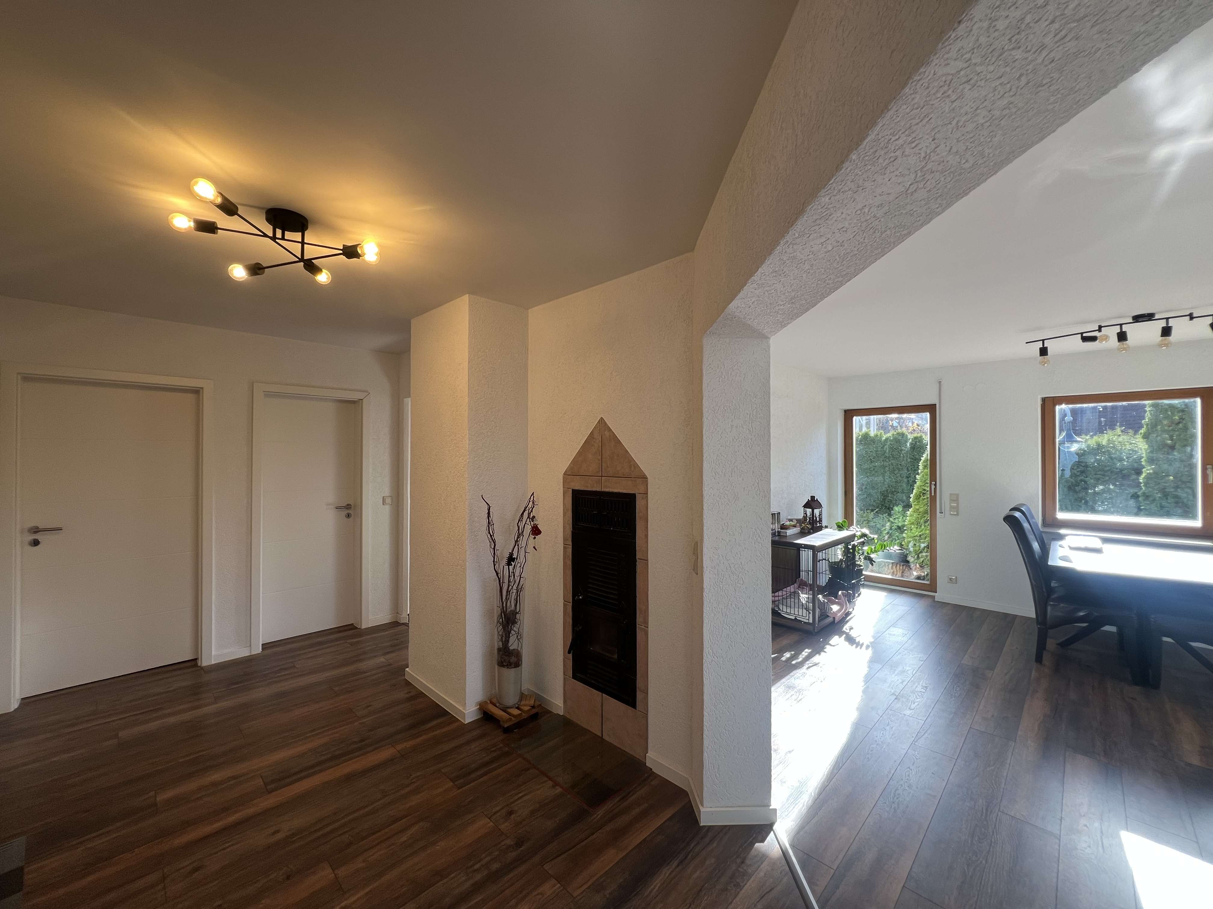 Immobilie in Dunningen - Familientraum in bevorzugter Wohnlage - Charmantes Zweifamilienhaus mit Einliegerwohnung - Bild 9