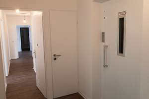 Großzügige DG-Wohnung in Pempelfort – 40479 Pempelfort, Düsseldorf – Vorschaubild 25
