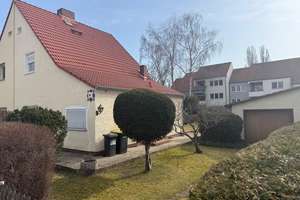 Doppelhaushälfte in ruhiger Lage