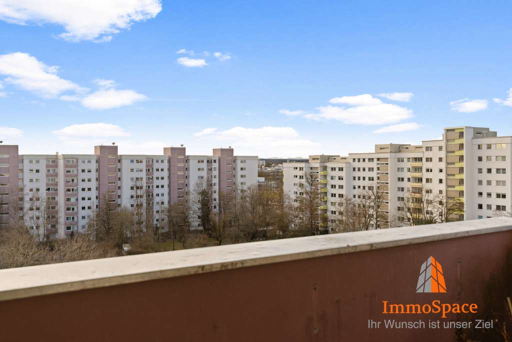 Immobilie in Germering - IMMOSPACE *** DER GEWINN LIEGT IM EINKAUF!  4 ZKB IN OBERSTER LAGE *** INKL. TG *** - Bild 3