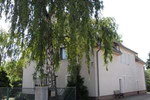 Gepflegtes kleines Mehrfamilienhaus in ruhiger Seitenstraße