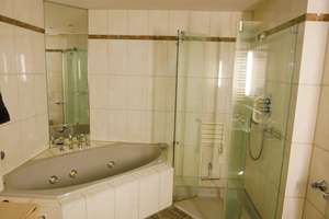 Exklusive 2-Raum-Wohnung mit gehobener Innenausstattung/Einbauküche u Balkon +Garten in Köln Mülheim – Die vollständige Adresse der Immobilie erhältst du vom Anbieter., 51065 Mülheim (Ortsteil), Köln – Vorschaubild 6