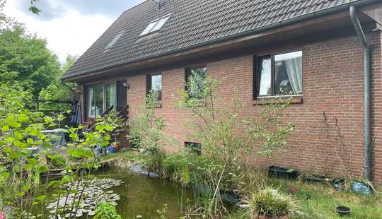 Bild von Einfamilienhaus auf großzügigem Grundstück in Winsen (Aller)