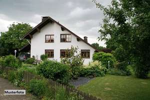 1/2 Anteil - 2-Familienhaus