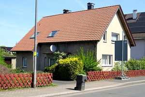 Mehrgenerationenhaus mit viel Potential auf großem Grundstück in guter, zentraler Stadtteil-Lage – Lippe (Kreis) – Vorschaubild 9