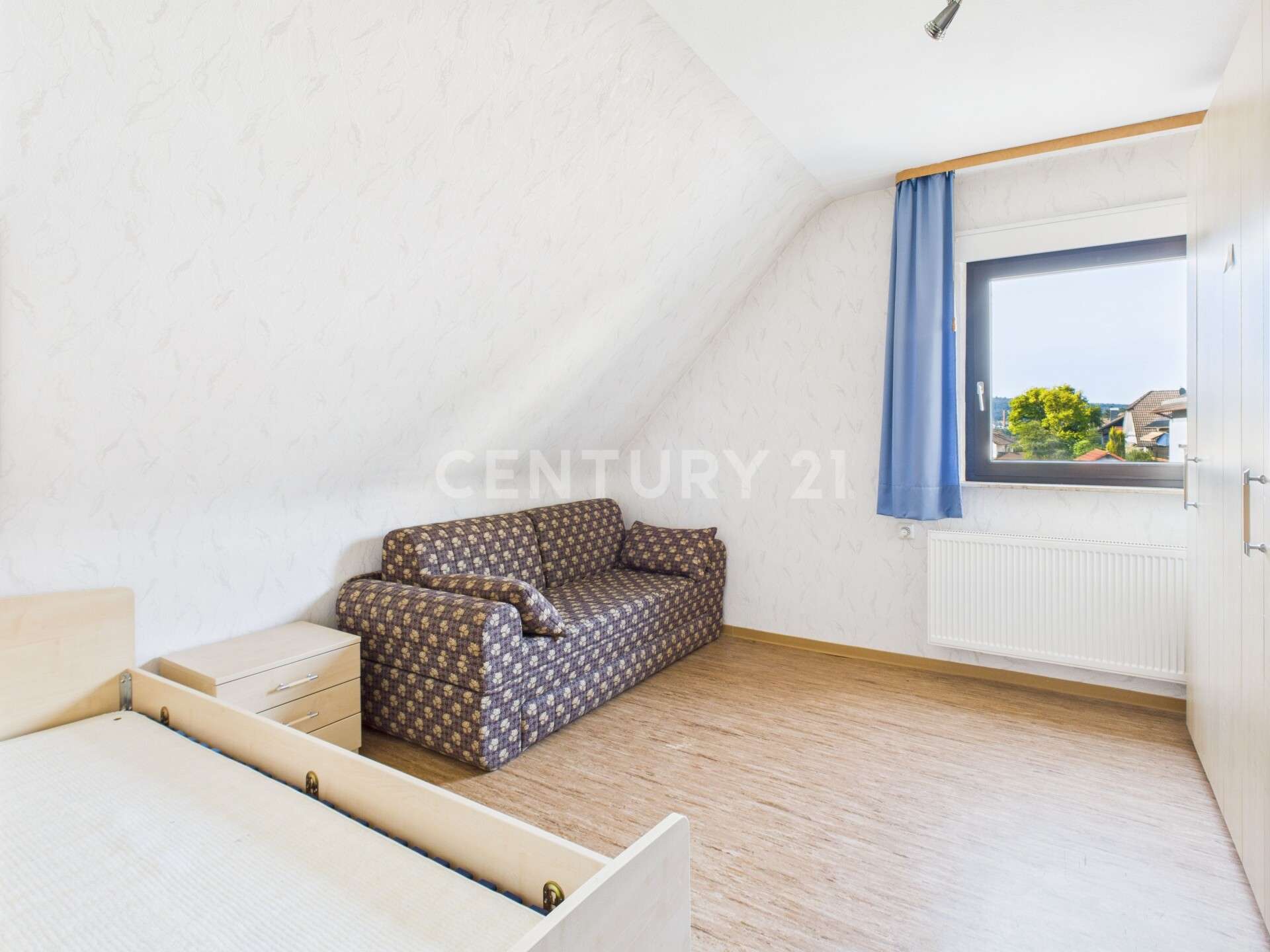 Immobilie in Höchst im Odenwald - Idylle im Odenwald: Ihr flexibles Eigenheim mit 2 Wohnungen und Erweiterungspotenzial - Bild 2