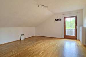 Ihr XXL-Raumwunder mit 3 Wohneinheiten & großem Grundstück! – Die vollständige Adresse der Immobilie erhältst du vom Anbieter., 96476 Bad Rodach – Vorschaubild 6