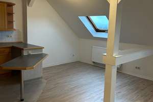 Gemütliche Zweiraum-Dachgeschosswohnung mit Einbauküche – Paunsdorfer Straße 29, 4316 Mölkau, Leipzig – Vorschaubild 3