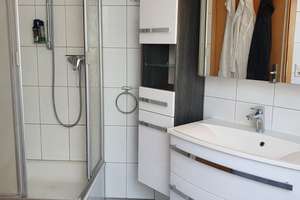 Gepflegte 2-Zimmer-DG-Wohnung mit Balkon und EBK in Heilbronn-Böckingen – Auf der Schanz 26, 74080 Böckingen, Heilbronn – Vorschaubild 6
