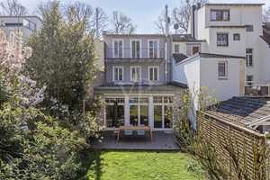 Exklusives Wohnen in begehrter Bestlage - Ein Zuhause mit Charakter! – Bonn – Vorschaubild 2