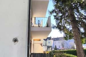 Investoren aufgepasst! Gepflegtes 8-Parteienhaus mit Balkonen & Garagenhof mit viel Potenzial – Die vollständige Adresse der Immobilie erhältst du vom Anbieter., 45476 Styrum, Mülheim an der Ruhr – Vorschaubild 7