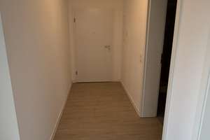 Helle 2-Zimmer Wohnung im 2. OG in Hamburg-Lokstedt – Siemerplatz 1a, 22529 Lokstedt, Hamburg – Vorschaubild 3