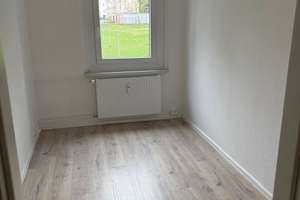 Schöne helle 4-Raum Wohnung mit Balkon & Badewanne – Bernsdorfer Str. 168, 9126 Bernsdorf, Chemnitz – Vorschaubild 6