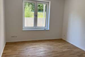 Neubau 4-Zimmer-Wohnung Souterrain mit großer Terrasse – Gutsstraße 5a/5b, 30890 Barsinghausen – Vorschaubild 5