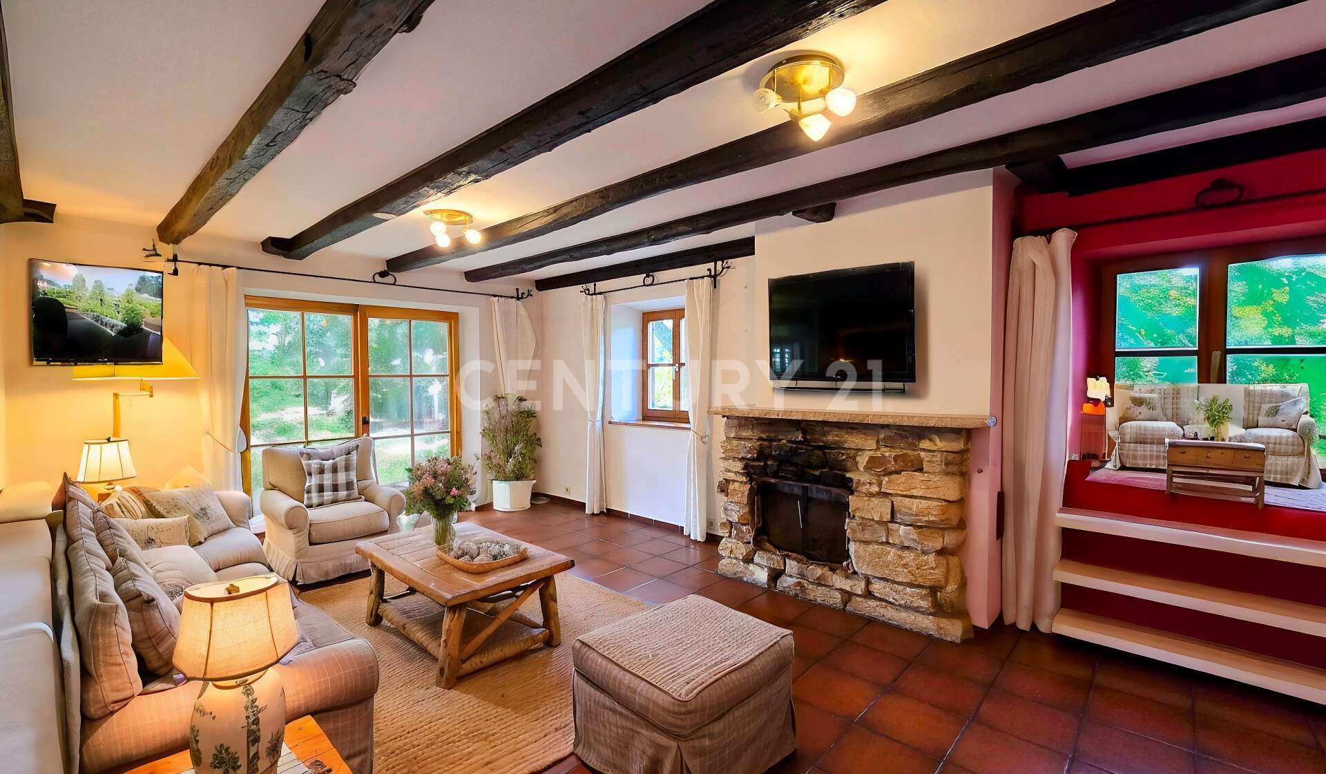 Immobilie in Arnstorf - XXL-Eigenheim in echter Alleinlage: Top-Gelegenheit für Großfamilien und Naturliebhaber! - Bild 2