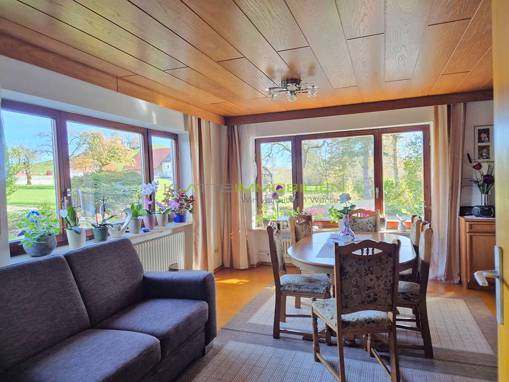 Immobilie in Argenbühl - Seltene Gelegenheit: Bauernhof in Alleinlage mit großem Grundstück im Allgäu zu verkaufen - Bild 2