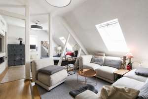 Lichtdurchflutete Dachgeschosswohnung mit Altbaucharme in zentraler Wiesbadener Lage – Die vollständige Adresse der Immobilie erhältst du vom Anbieter., 65185 Mitte, Wiesbaden – Vorschaubild 3