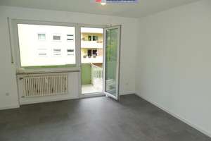 Sehr gut geschnittene 3-Zimmer- Wohnung, neu renoviert in Top-Lage!