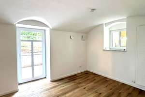 Frisch sanierte 2-Raumwohnung mit großer Terrasse und Möglichkeit auf EBK wartet auf Sie! – Pennricher Str. 42, 1157 Cotta (Stadtteil), Dresden – Vorschaubild 3
